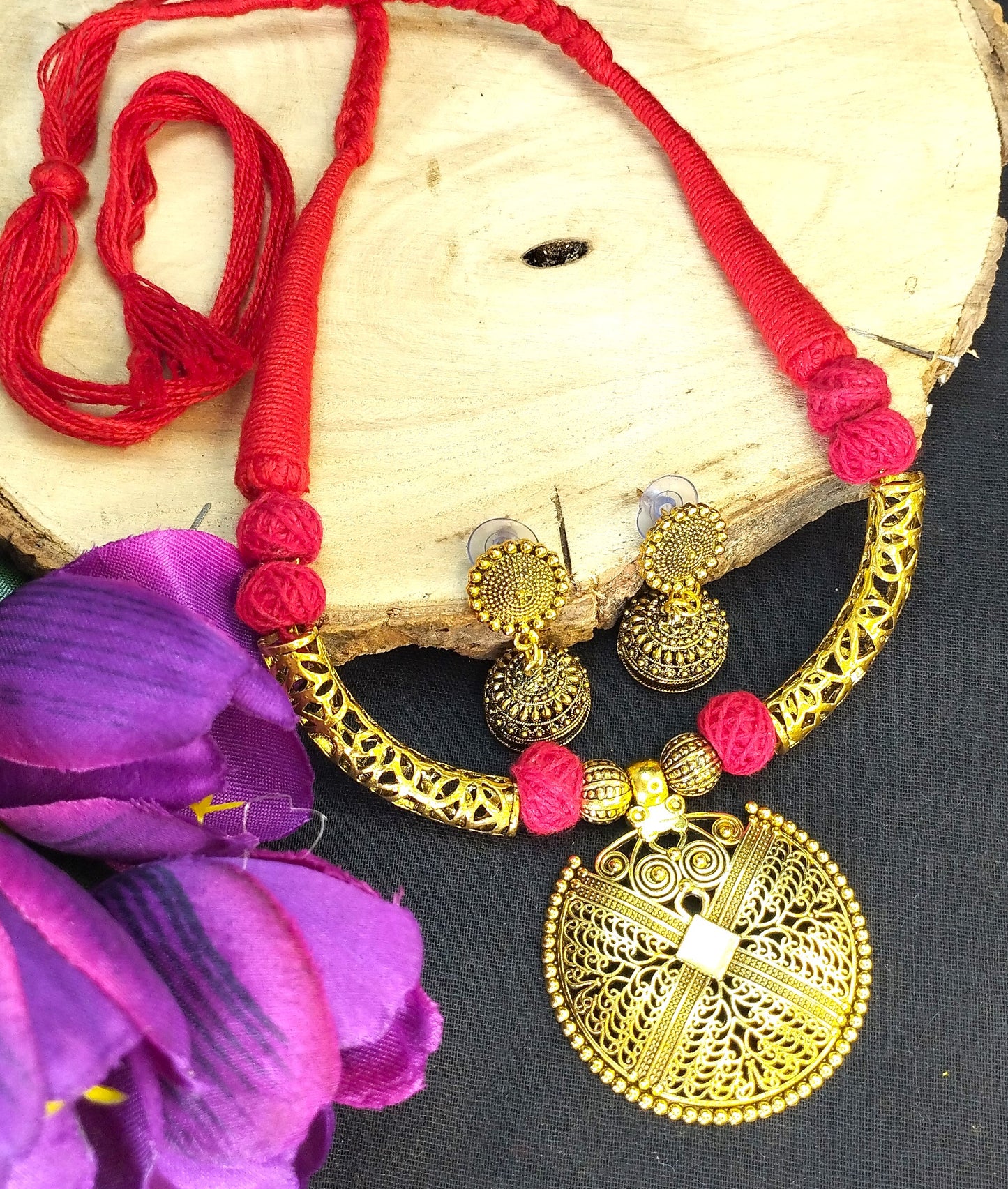 Red Antique necklace