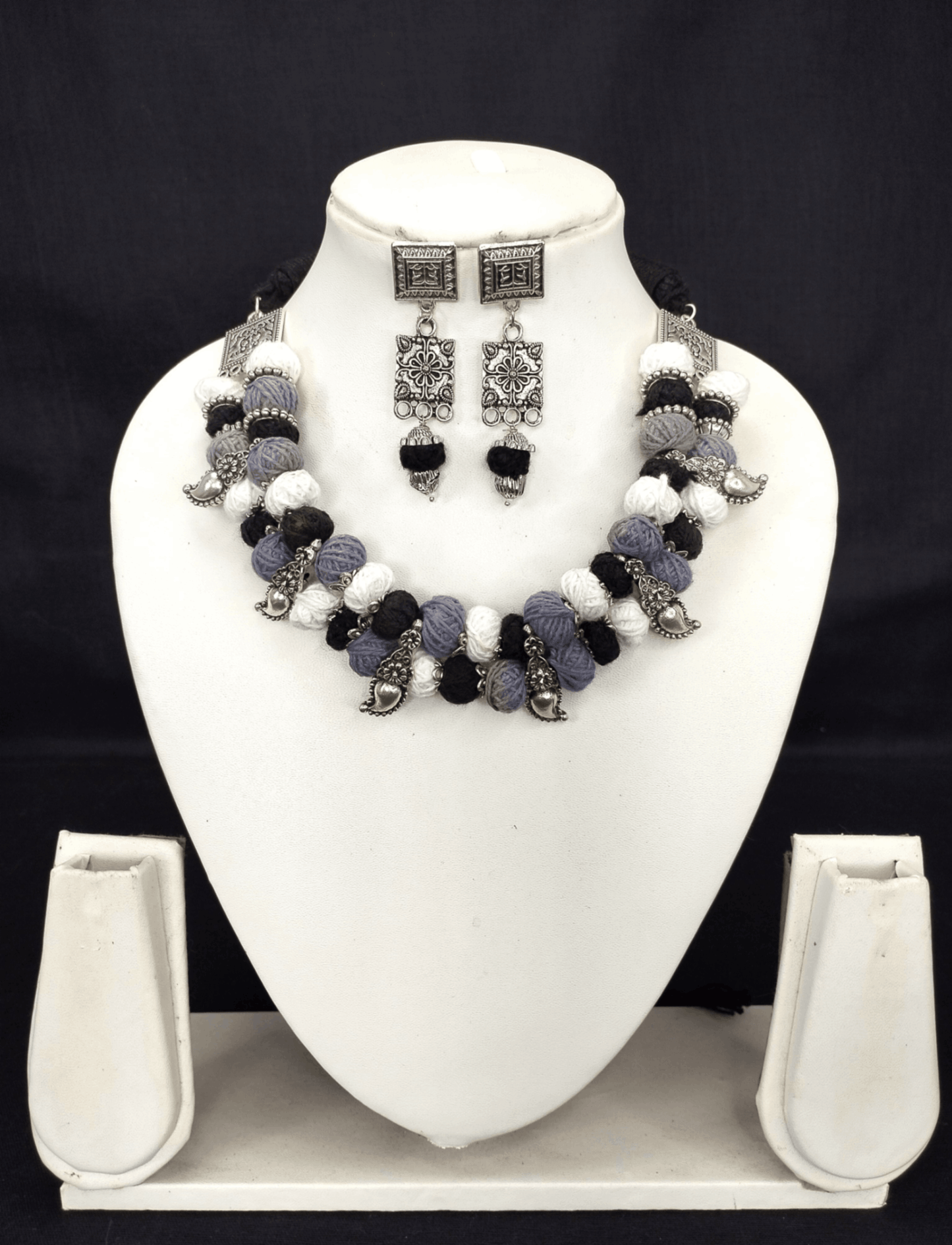 Grey /Black /white Silver Necklace set