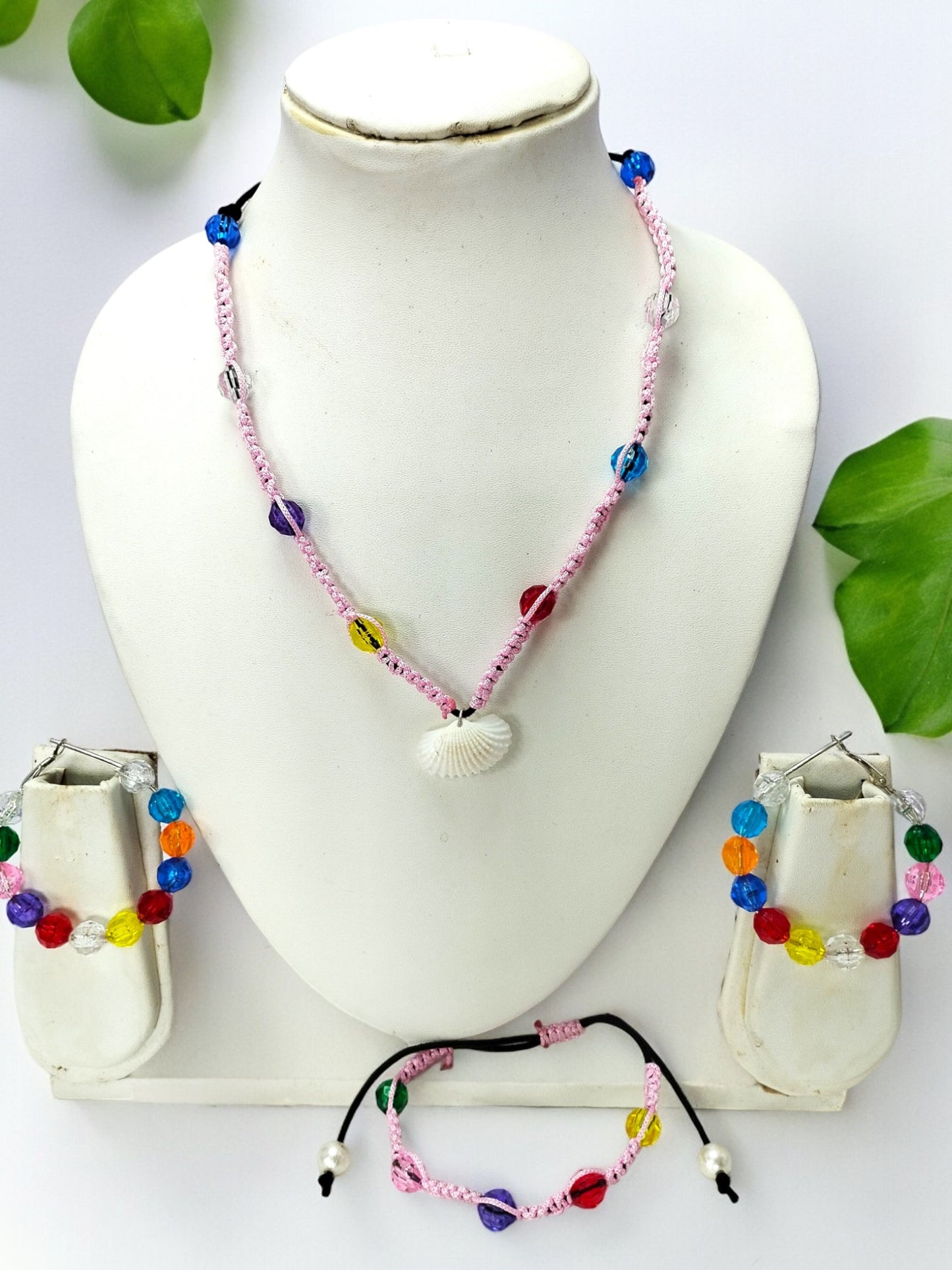 Pink Kaudi and Crystal necklace set