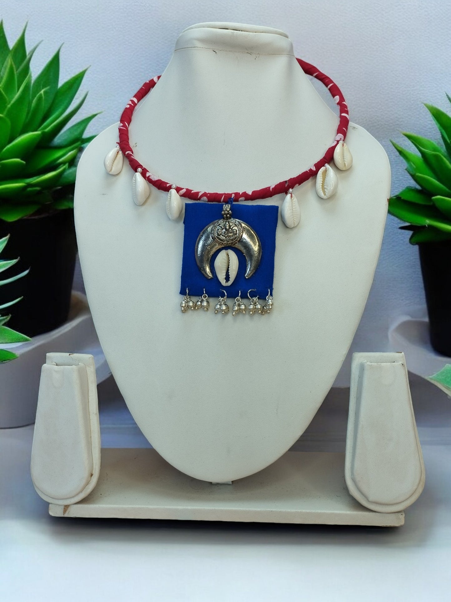 Red Choker Necklace set