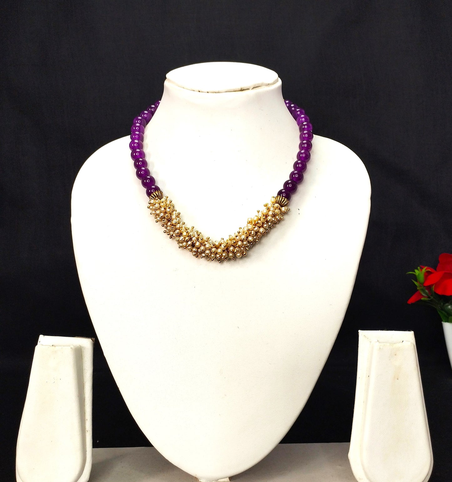 Purple onyx beads chocker  necklace