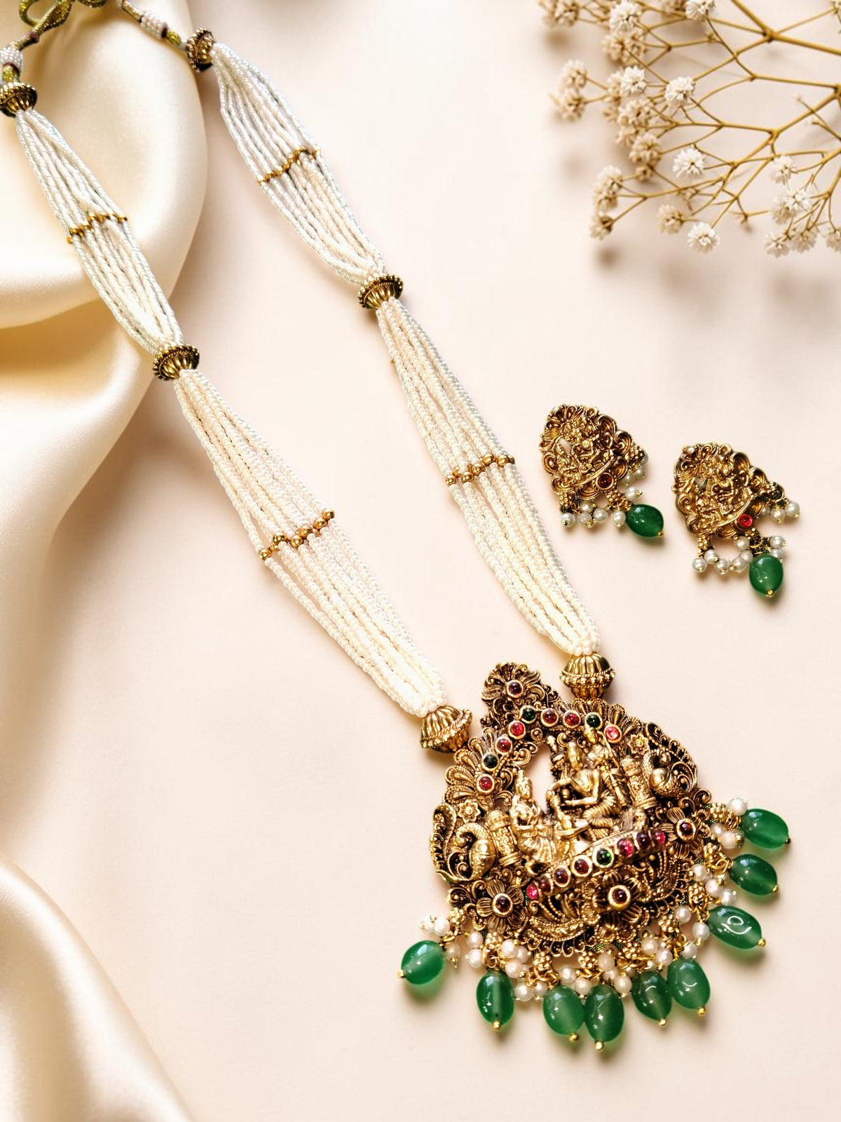 Pearl Raani Haar with Temple Design Pendant