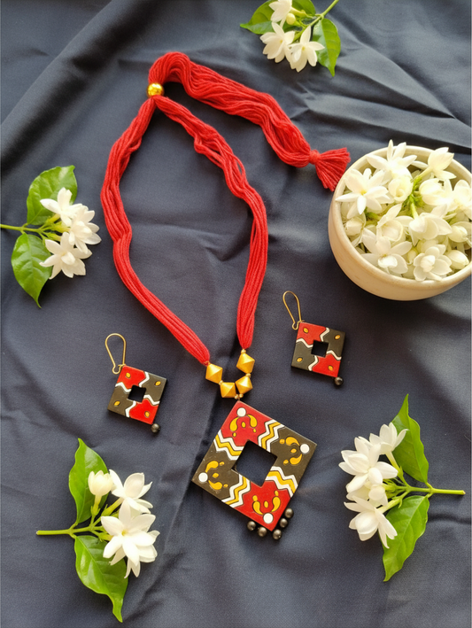 Hand-Painted Maroon/black Terracotta Necklace & Earrings Set